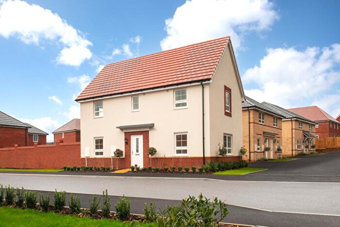 3 Bedroom Detached House For Sale In Low Road, Dovercourt, Essex, CO12