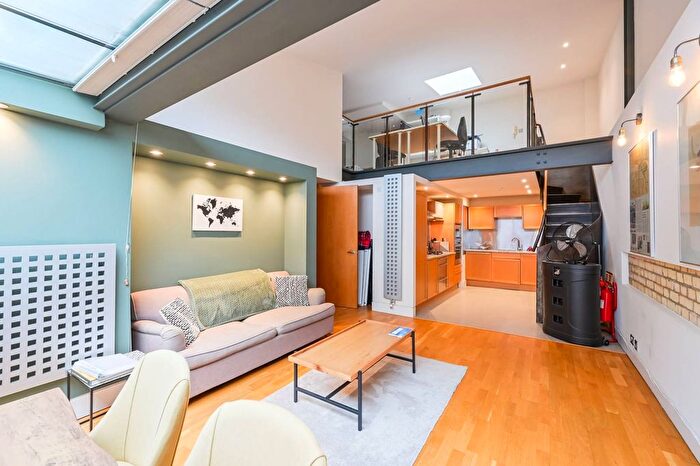 2 Bedroom Flat For Sale In Union Central Building, Kingsland Road, Hoxton, London, E2