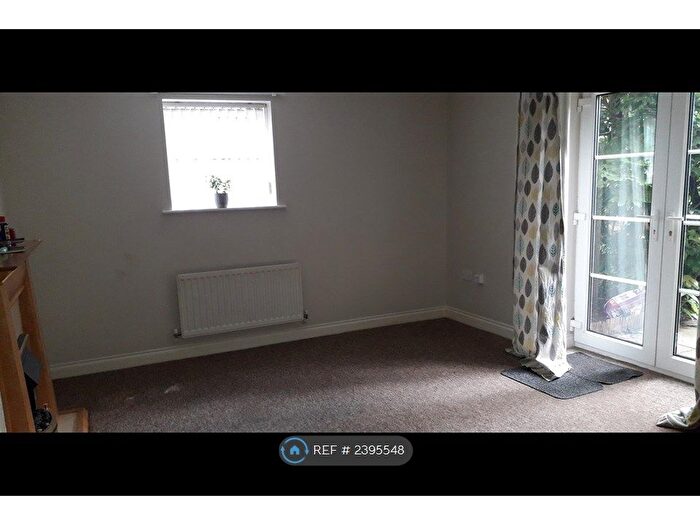 2 Bedroom Flat To Rent In Smiths Wharf, Wantage, OX12