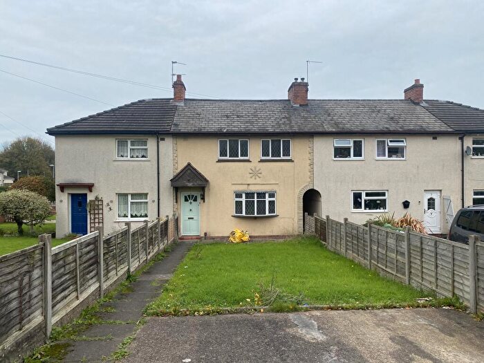 4 Bedroom House To Rent In Rosewood Road, Dudley, DY1