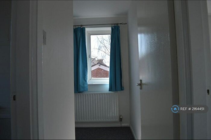 2 Bedroom Flat To Rent In Alvaston, Derby, DE24