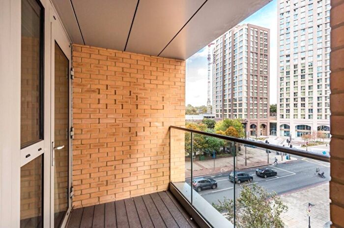 1 Bedroom Apartment For Sale In Elmira Street, London, SE13