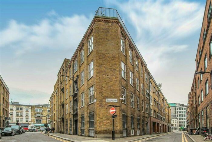 Flat To Rent In Gatesborough Street, Shoreditch, EC2A