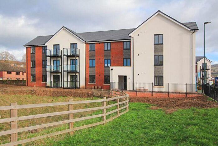 2 Bedroom Apartment To Rent In Ridge Close, Cheltenham, GL52