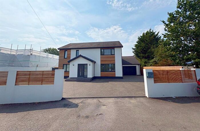 4 Bedroom Detached House For Sale In Staunton Lane, Bristol, BS14