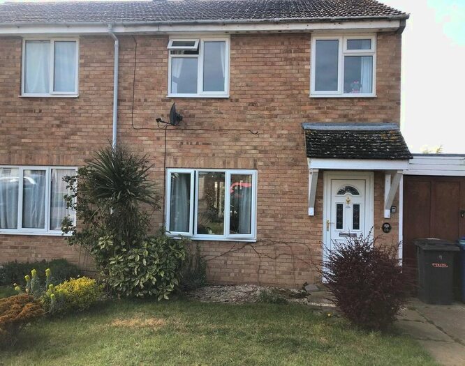 Semi-Detached House To Rent In Hampton Drive, Kings Sutton, Banbury, Northamptonshire OX17