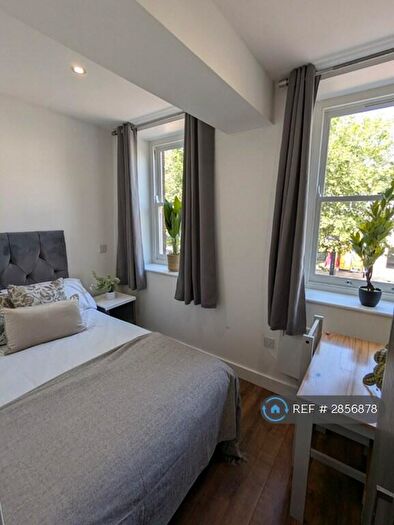 Studio To Rent In Ironmarket, Newcastle-Under-Lyme, ST5