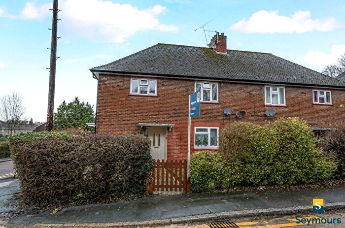 1 Bedroom Maisonette For Sale In Guildford, Surrey, GU2