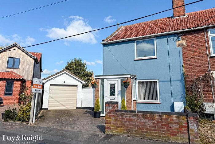 3 Bedroom End Of Terrace House For Sale In Providence Place, Ravensmere, Beccles, NR34
