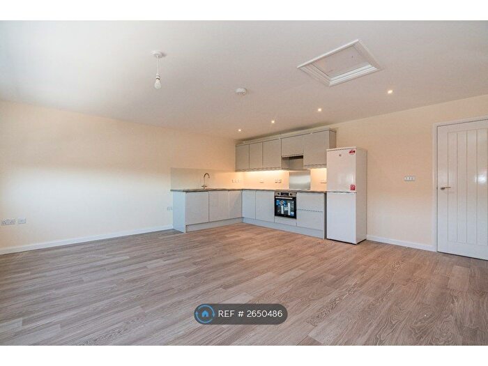 2 Bedroom Flat To Rent In Wedgwood Road, Bicester, OX26