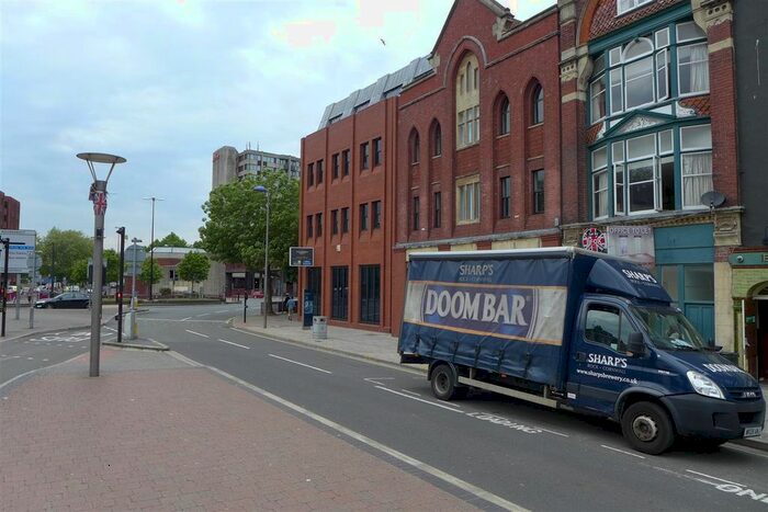 3 Bedroom Flat To Rent In Old Market Street, Old Market Street, City Centre, Bristol, BS2