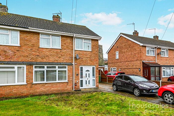 3 Bedroom Semi Detached House For Sale In Church Close West Lynn, King's Lynn, PE34