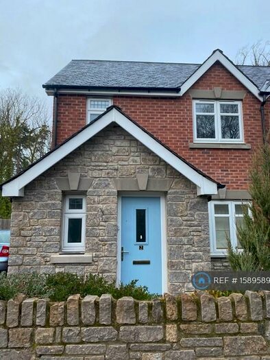 3 Bedroom Semi-Detached House To Rent In Plas Y Coed, Bangor, LL57