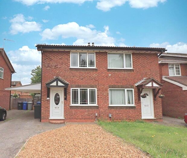 2 Bedroom Semi Detached House To Rent In Carriage Drive, Kettering, NN16