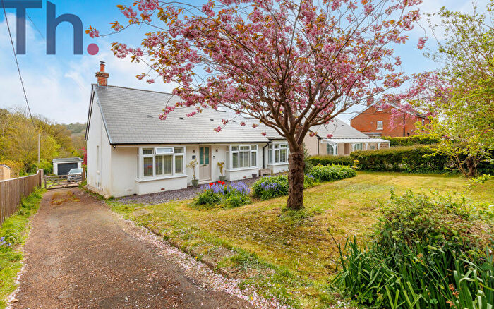 5 Bedroom Detached House For Sale In Newport, Isle Of Wight, PO30