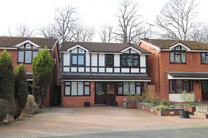 4 Bedroom Detached House For Sale In Kings Road, Kidderminster, DY11