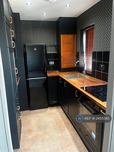 2 Bedroom Flat To Rent In Solley Court, Eastbourne, BN21