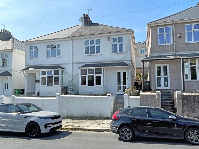 4 Bedroom Semi-Detached House For Sale In Lower Compton Road, Mannamead, Plymouth, PL3