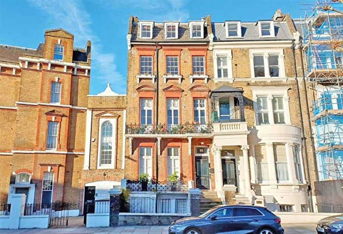 1 Bedroom Flat For Sale In Elgin Avenue, Maida Vale, W9