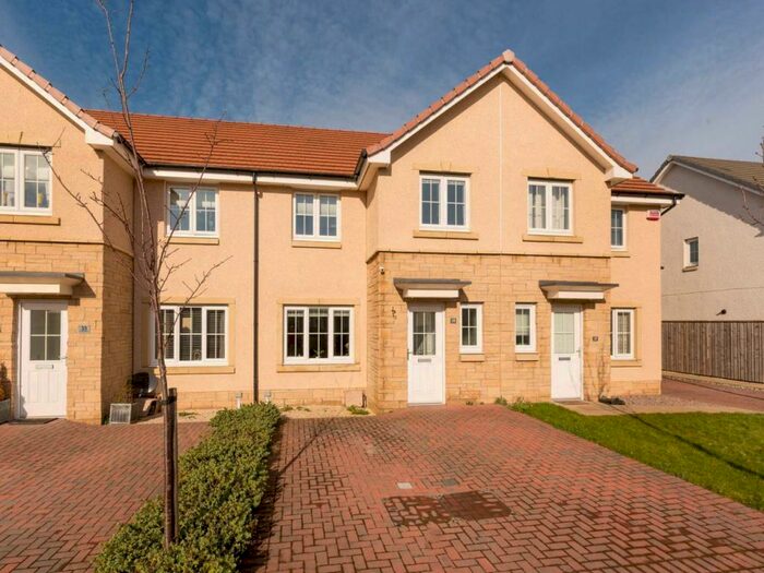 3 Bedroom House To Rent In Poynters Road, Broxburn, West Lothian, EH52