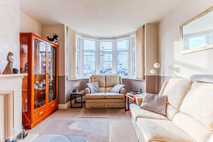 3 Bedroom Terraced House For Sale In Wyken Way, Coventry, CV2