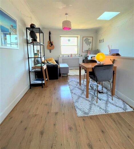 1 Bedroom Flat To Rent In Sutherland Avenue, Little Venice, London, W9