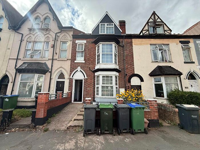 1 Bedroom Flat To Rent In Birmingham Road, West Bromwich, West Midlands, B70