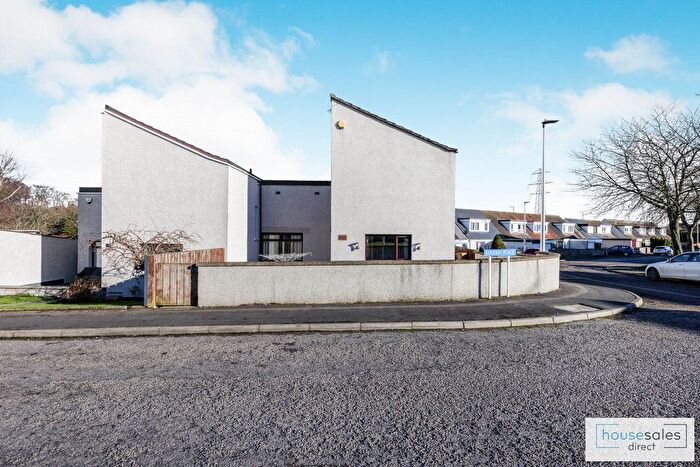 3 Bedroom Semi-Detached House For Sale In Louden Place Dyce, Aberdeen, AB21