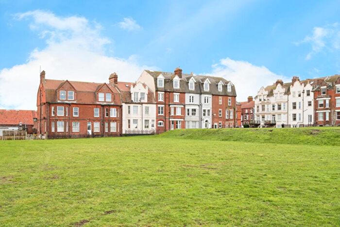 2 Bedroom Flat For Sale In Cadogan Road, Cromer, Norfolk, NR27