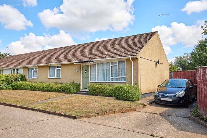 3 Bedroom Bungalow For Sale In Rose Walk, Wicken Green, Sculthorpe, NR21