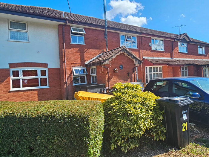 1 Bedroom Terraced House For Sale In Lysander Close, Woodley, Reading, Berkshire, RG5