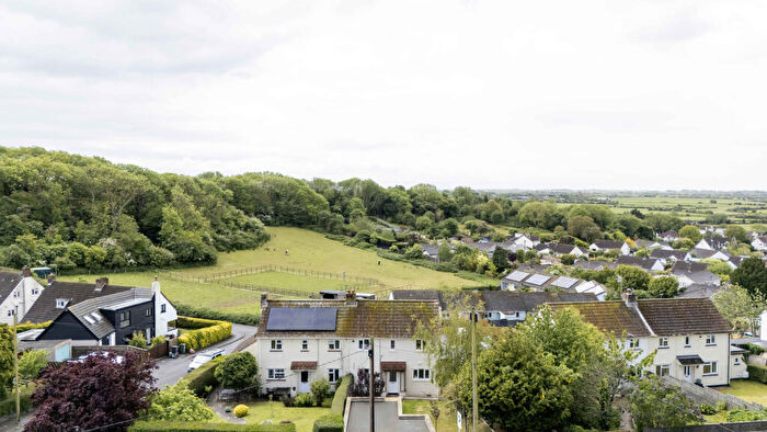 3 Bedroom Semi-Detached House For Sale In The Veale, Bleadon, Weston-Super-Mare, BS24
