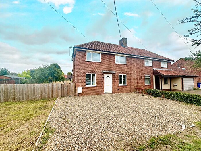 3 Bedroom Semi Detached House For Sale In Junction Road, Mildenhall, Bury St. Edmunds, IP28