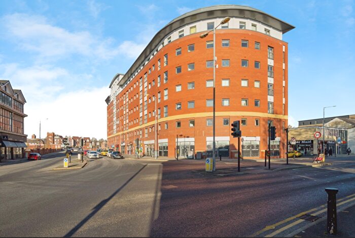 2 Bedroom Flat To Rent In Marsden Road, Bolton, BL1