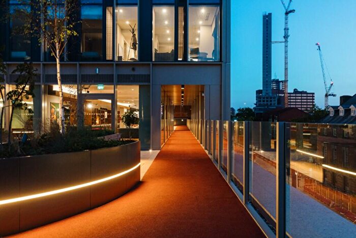 Studio To Rent In Broad Street, Birmingham, B15