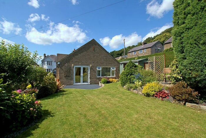 2 Bedroom Detached Bungalow To Rent In John Street, Matlock, DE4