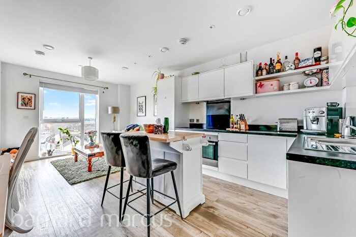 1 Bedroom Flat To Rent In Kingston Road, New Malden, KT3