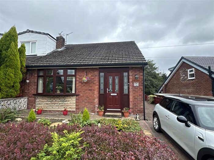 2 Bedroom Semi-Detached Bungalow For Sale In Grosvenor Crescent, Hyde, SK14