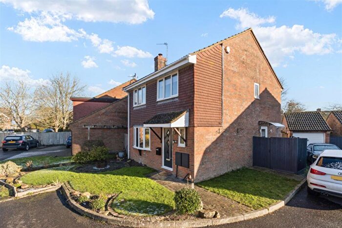 4 Bedroom Detached House For Sale In Beuzeville Avenue, Hailsham, BN27