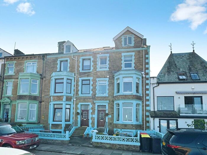 2 Bedroom Flat For Sale In Sandylands Promenade, Morecambe, LA3
