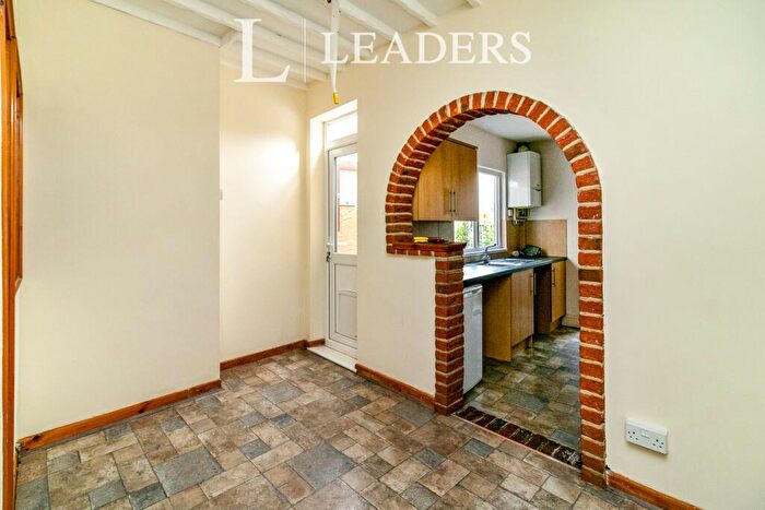 2 Bedroom Terraced House To Rent In Lynn Road, Portsmouth, PO2