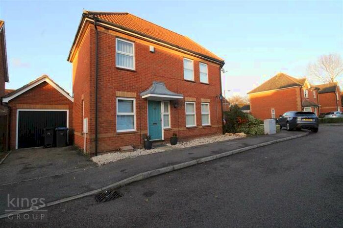 2 Bedroom House To Rent In Chelsea Gardens, Harlow, CM17