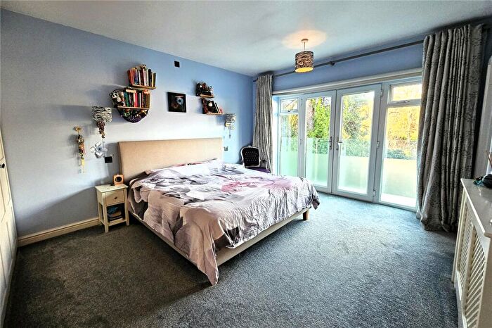 4 Bedroom Detached House For Sale In College Ride, Camberley, Surrey, GU15