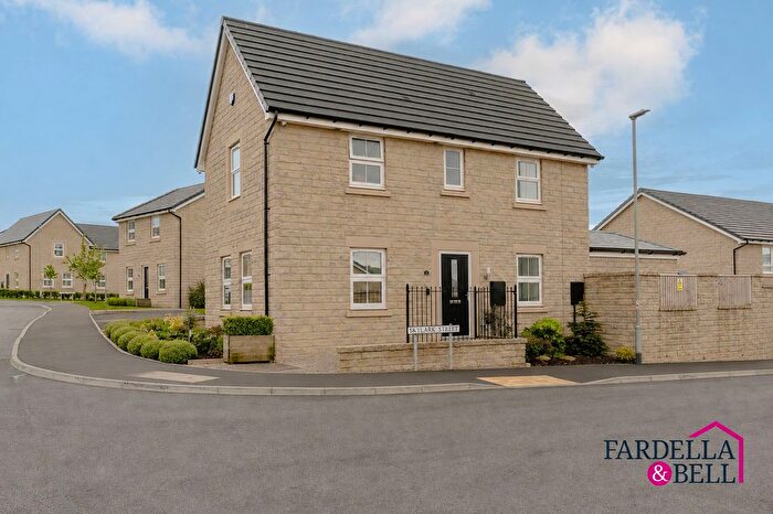 3 Bedroom Detached House For Sale In Skylark Street, Burnley, BB11