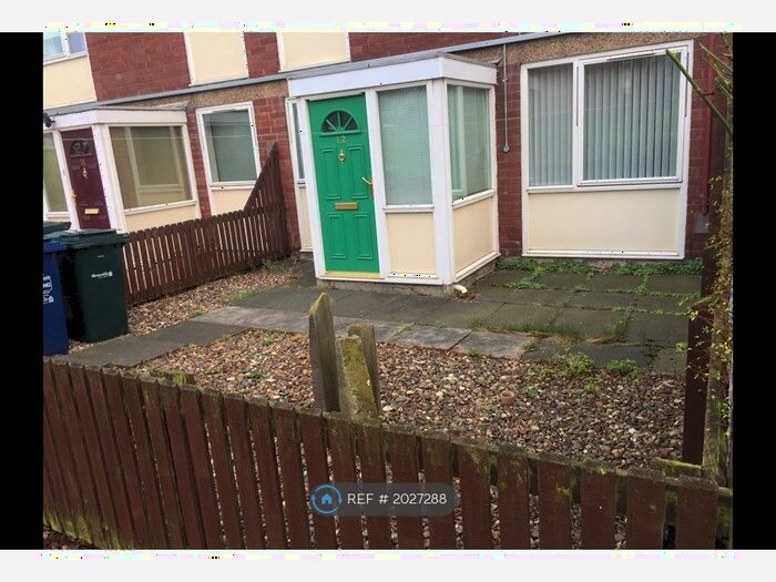 2 Bedroom Flat To Rent In St Ann's Close, Newcastle Upon Tyne, NE1