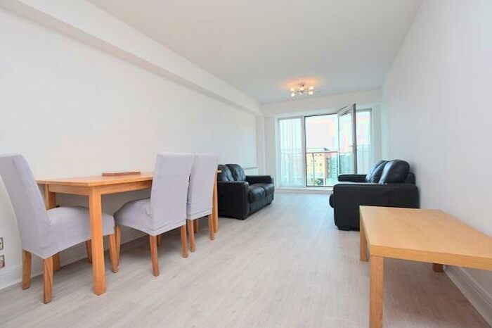 2 Bedroom Apartment To Rent In Royal Plaza, Westfield Terrace, Sheffield, S1