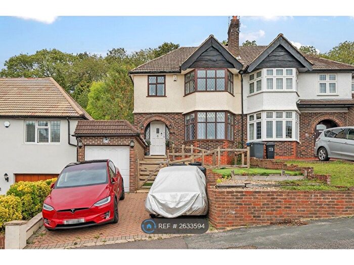 3 Bedroom Semi-Detached House To Rent In Littleheath Road, South Croydon, CR2