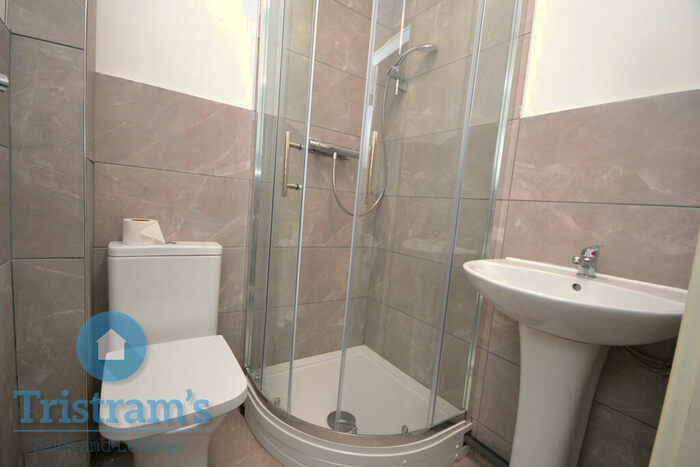 6 Bedroom Semi-Detached House To Rent In Lower Road, Beeston, NG9