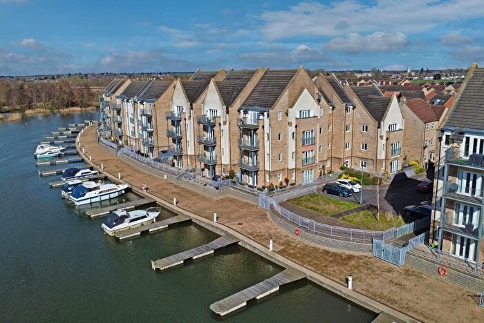 3 Bedroom Apartment For Sale In Wren Walk, Eynesbury, PE19