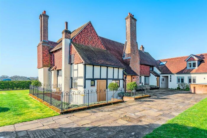 3 Bedroom Cottage To Rent In Alfold Road, Cranleigh, GU6